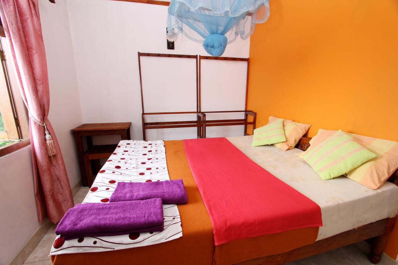 Awinco Rest Inn Haputale Quarto foto